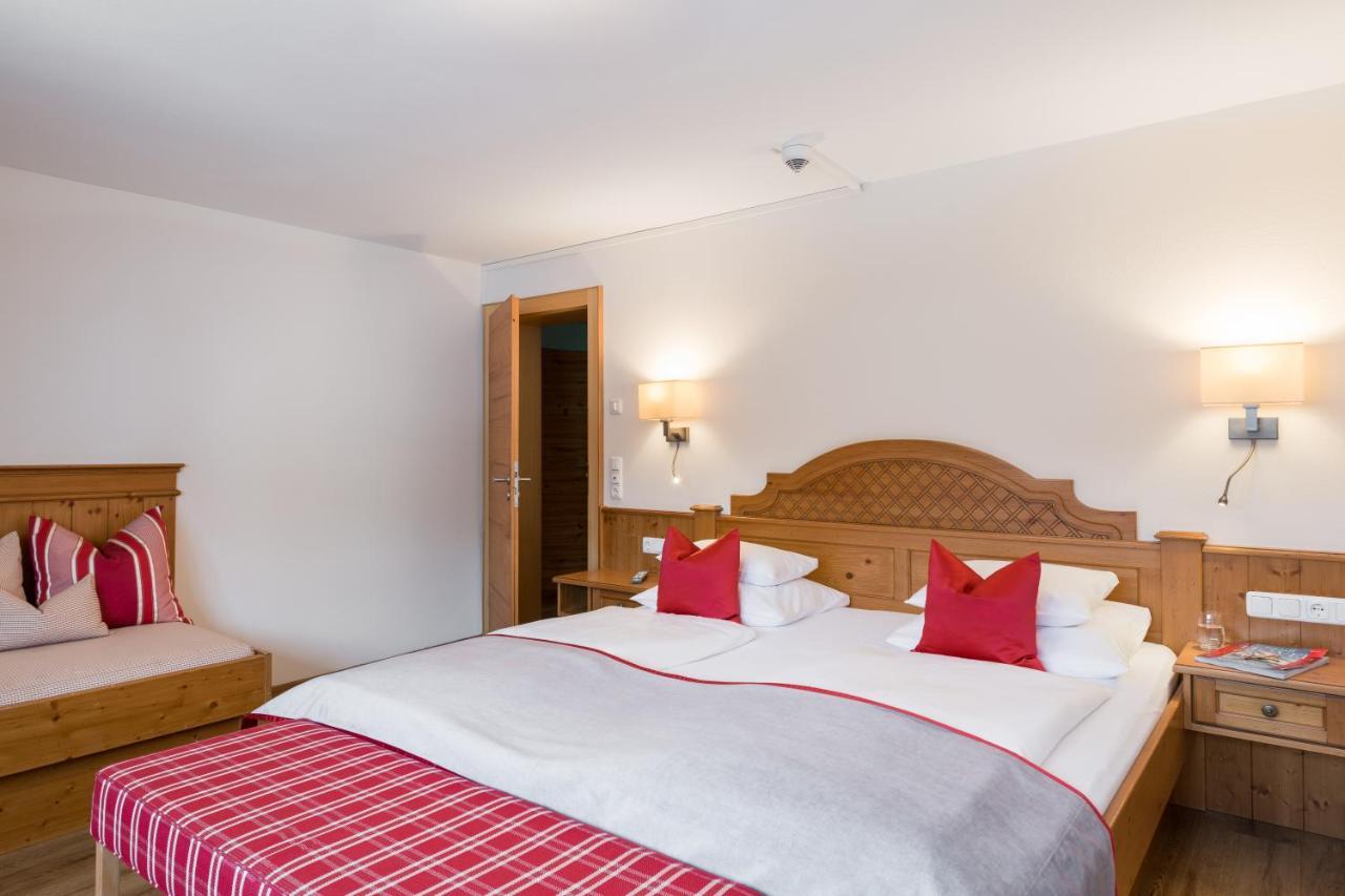 Natur- & Geniesserhotel Der Birkenhof 오버스타우펜 외부 사진